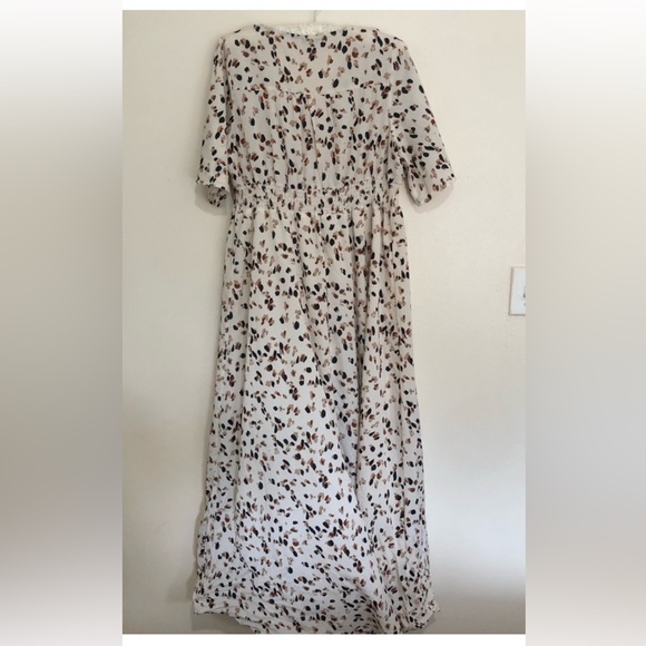 Nursing-Friendly Dress - Picture 4 of 6